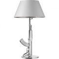 Iøjnefaldende TABLE GUN bordlampe, krom