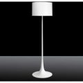 Hvid Spun Light F standerlampe fra FLOS