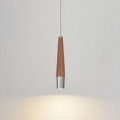 Slank LED pendellampe Conico med valnøddetræ