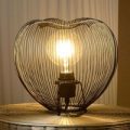 Romantisk virkende bordlampe Wirio