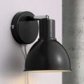 Tiltalende udformet væglampe Pop Wall, sort
