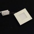 Flot KLAUS LED-panel i hvid til dåsemontering