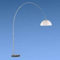 Sixty – buet standerlampe