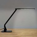 Sort LED skrivebordslampe Eleni